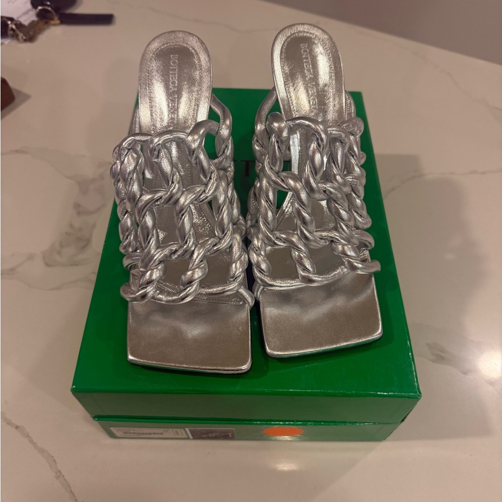 Bottega Veneta Silver stretch mule size 40 brand new